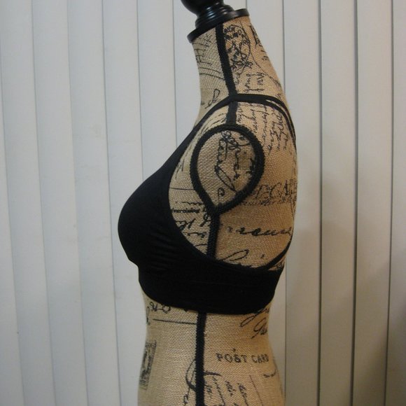 NWOT AK black strappy padded sports bra bralette M - Picture 4 of 6